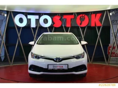 Toyota Auris 1.33 Life